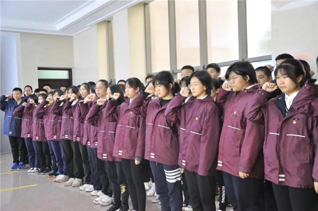 当好科技为民的“普惠桥” 坚持为提升全民科学素质服务 培养一支高素质创新后备大军
